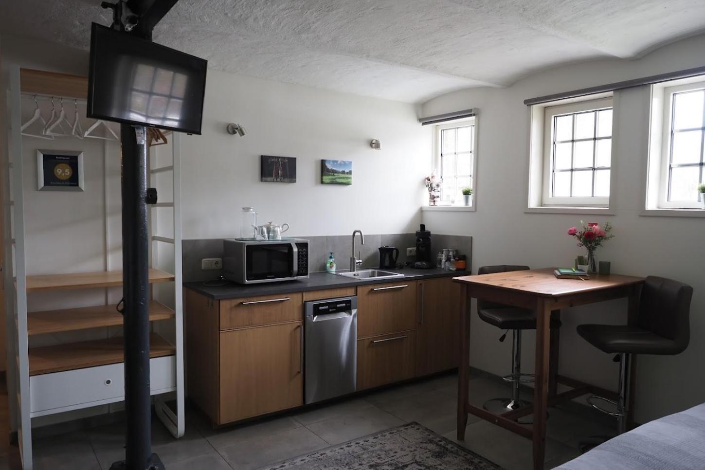 Boerderij De Enkhoeve Laag-Soeren ภายนอก รูปภาพ