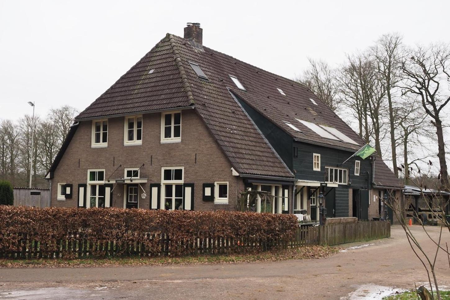 Boerderij De Enkhoeve Laag-Soeren ภายนอก รูปภาพ